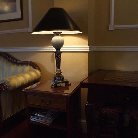 Ely House Hotel Γούλβερχαμπτον Εξωτερικό φωτογραφία