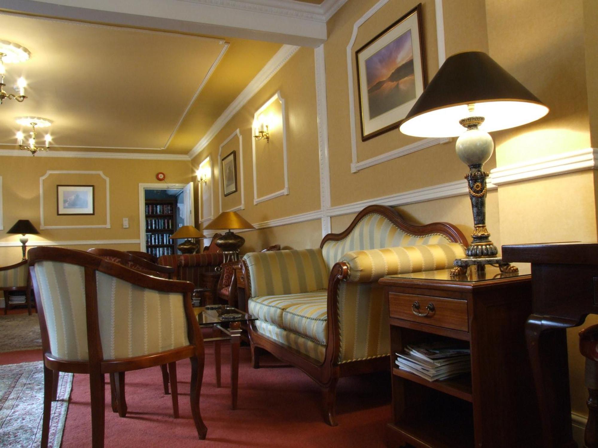 Ely House Hotel Γούλβερχαμπτον Εξωτερικό φωτογραφία